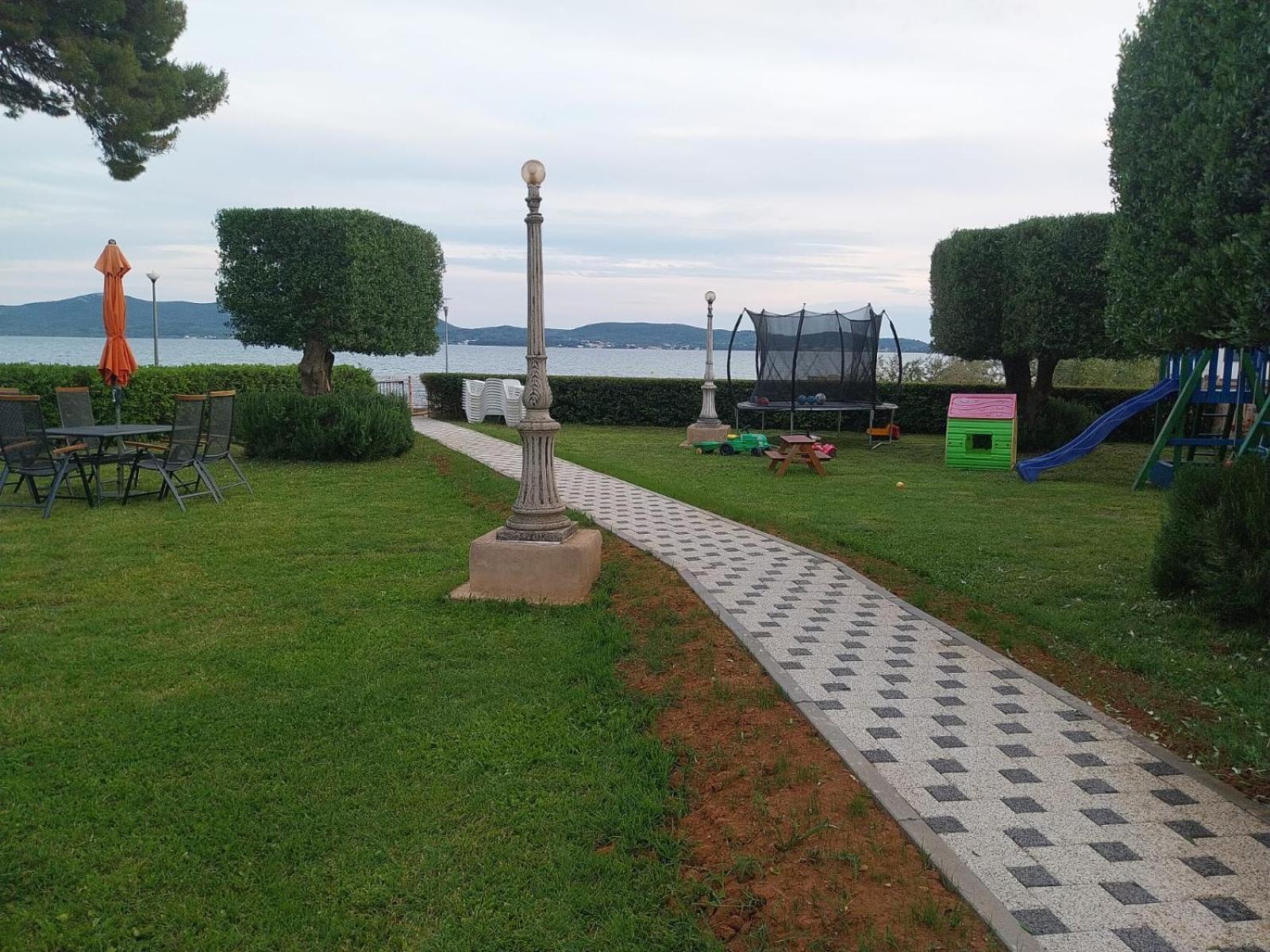 Apartments Becky On A Sandy Beach Without Crowd Sukošan Exterior foto
