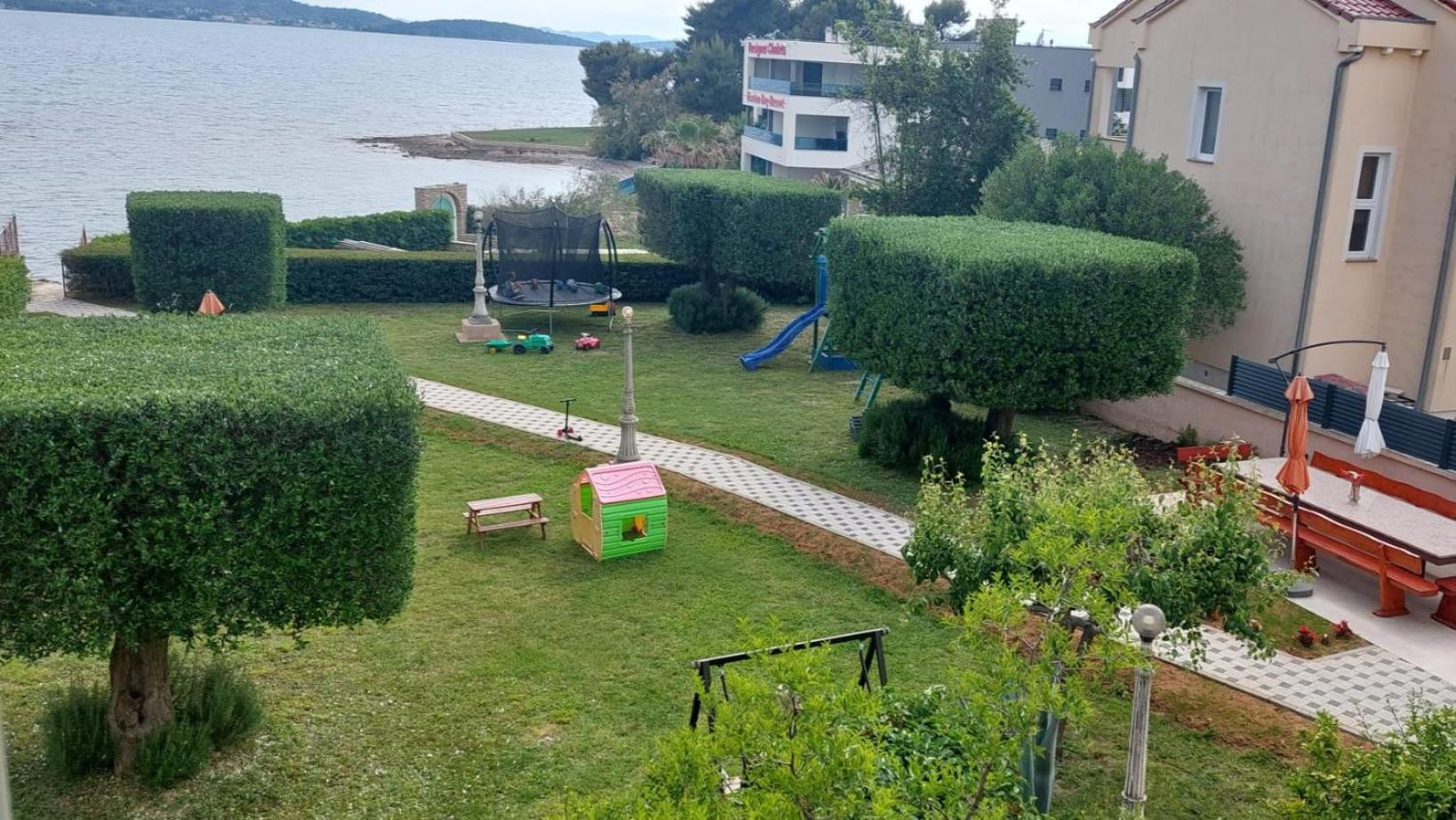 Apartments Becky On A Sandy Beach Without Crowd Sukošan Exterior foto