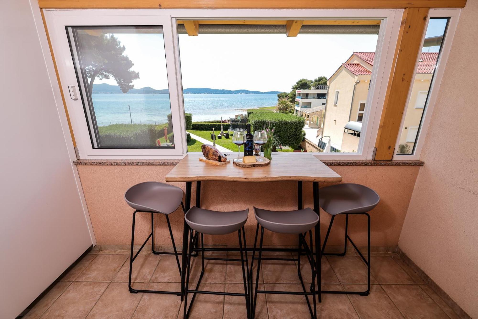 Apartments Becky On A Sandy Beach Without Crowd Sukošan Exterior foto