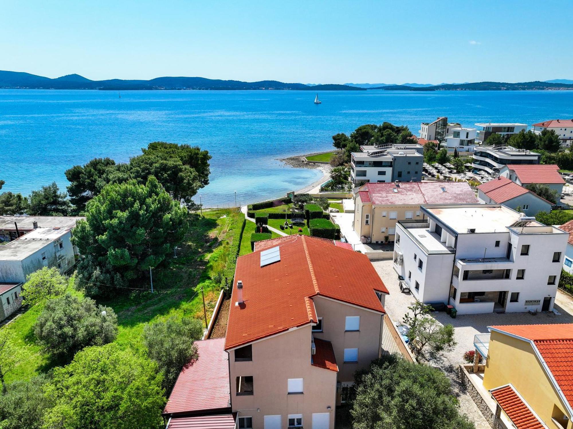 Apartments Becky On A Sandy Beach Without Crowd Sukošan Exterior foto