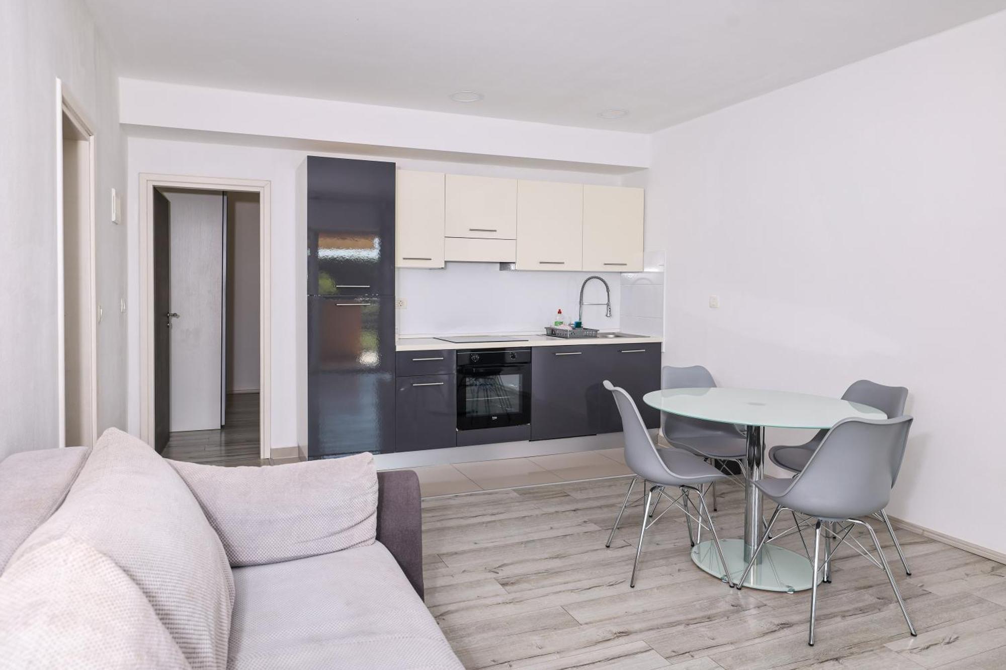 Apartments Becky On A Sandy Beach Without Crowd Sukošan Exterior foto